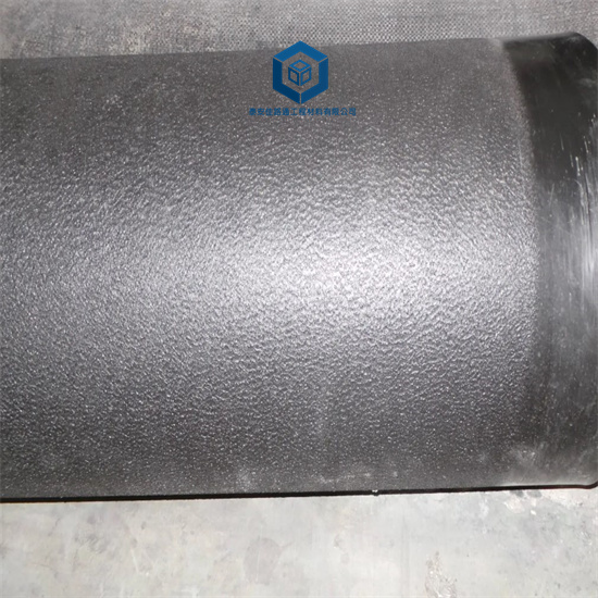 垃圾場(chǎng)糙面土工膜使用前須進(jìn)行的確認(rèn)